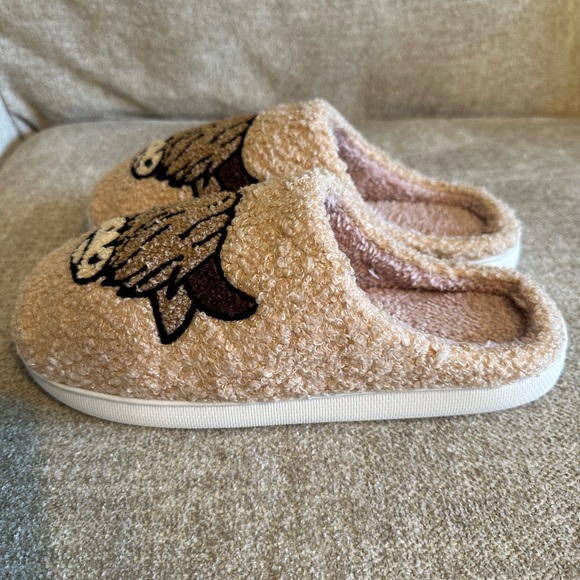 highland cow slippers size 8.5/9 - Picture 2 of 4